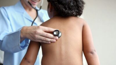 provider examines child