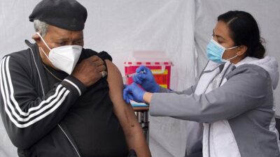 Rev. Johnnie Clark gets vaccination