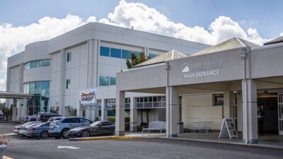 Hazel Hawkins Memorial Hospital in Hollister