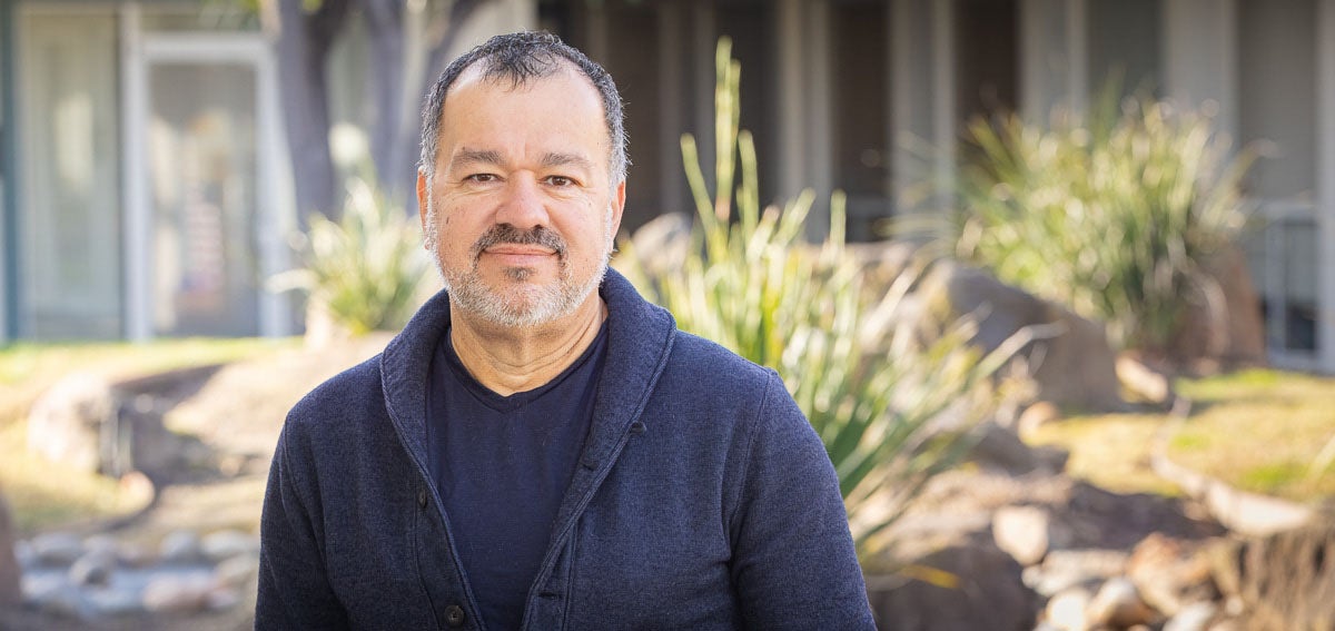 Reynaldo Vargas, a therapist working toward licensure, is learning how to navigate difficult cases in Contra Costa County with the help of his remote supervisor.